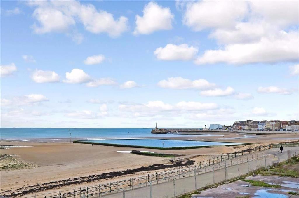 Flat, Amazing Balcony Sea View, Bike Store, With Sun Deck Apartment *