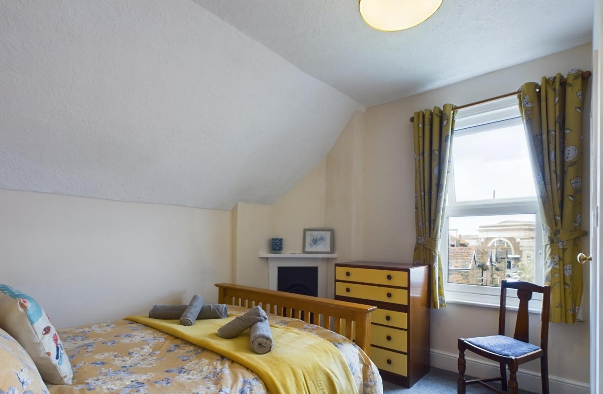 Apartment Flat, Amazing Balcony Sea View, Bike Store, With Sun Deck Margate